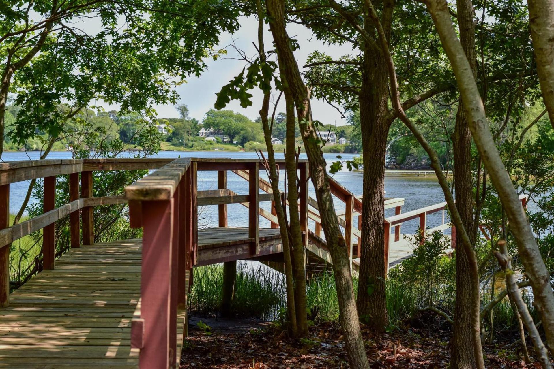 Waterfront Private Dock Peaceful Retreat Villa Dennis Exterior photo